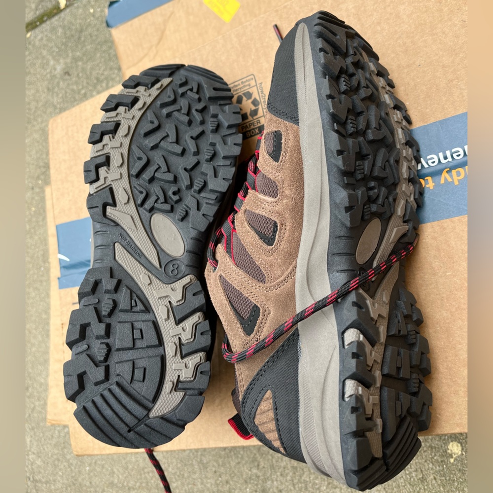 Brand New Denali Day Hiking Shoes Gem